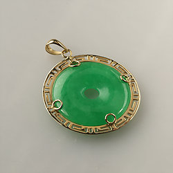 Greek-key-Disc-Cut-Jade-pendant