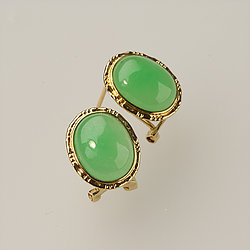Jade Earring 260